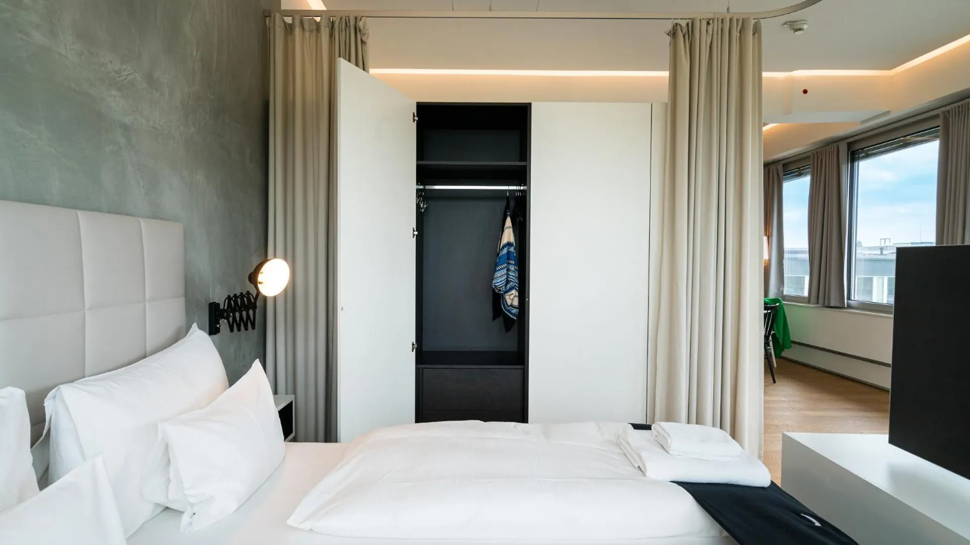 Vienna Residence, Philips Haus - Europlaza 0*,