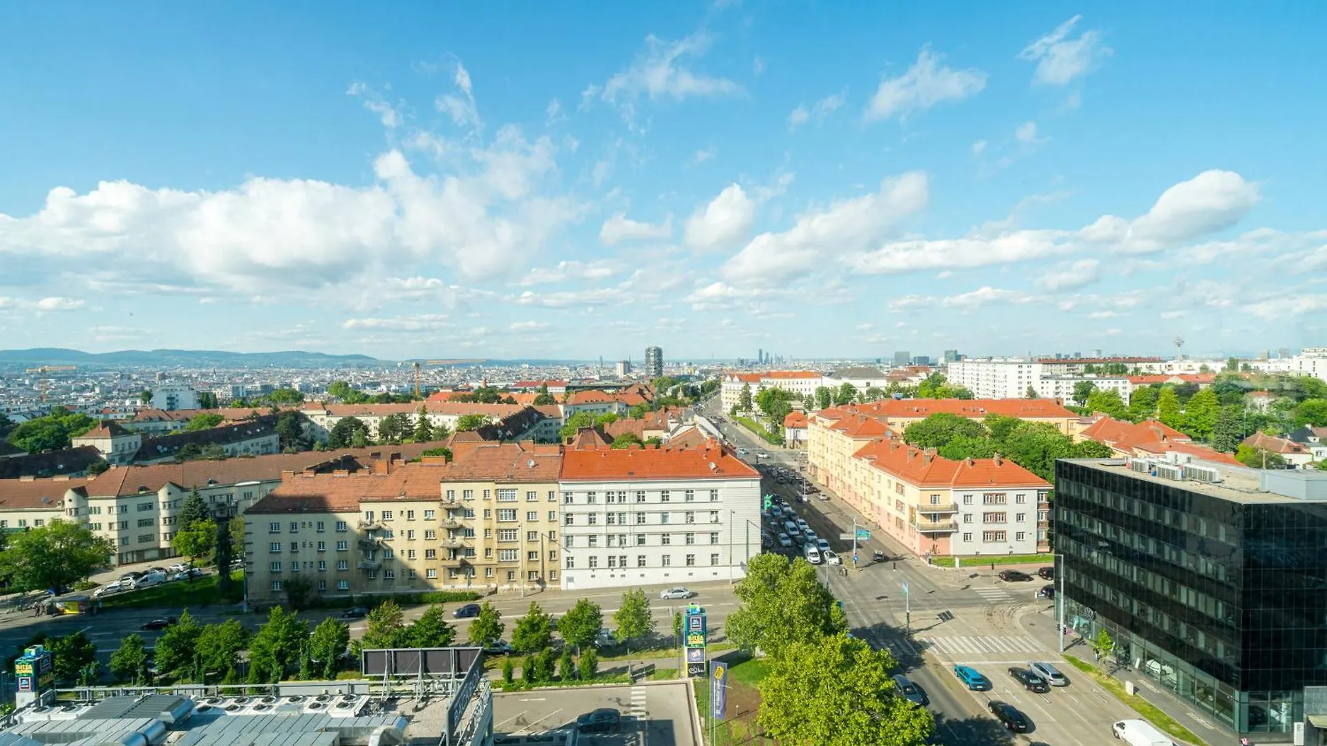 Vienna Residence, Philips Haus - Europlaza
